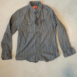 Modern Amusement Long Sleeve Grey Button Down with Wave Pattern